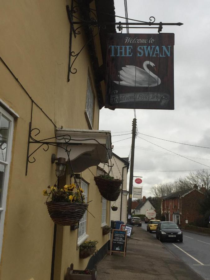 The Swan Inn Monks Eleigh Exteriér fotografie