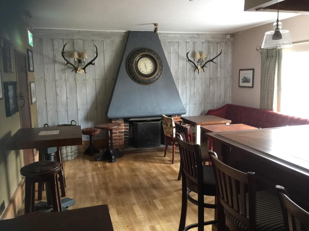 The Swan Inn Monks Eleigh Exteriér fotografie